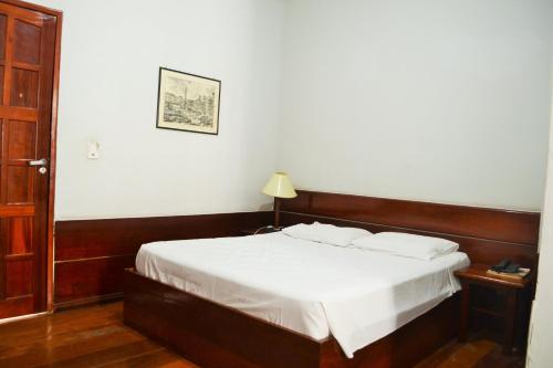 2 twin beds