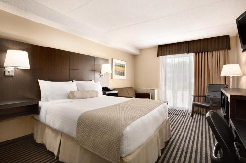 Days Inn by Wyndham Miramichi NB