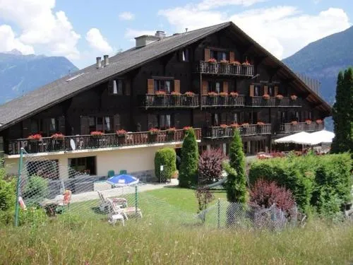 B & B Hôtel Aux Mille Etoiles in Les Marécottes, Schweiz