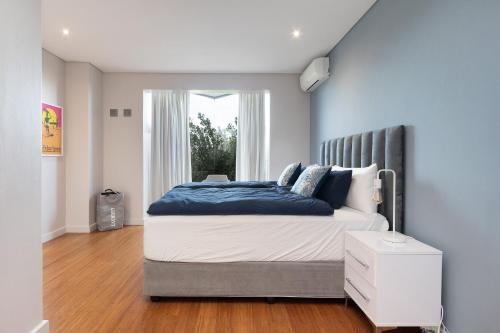 Sunset Serenity Villa - image 2
