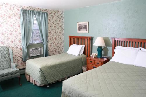The Winter Inn