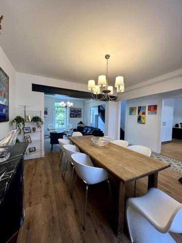 Villa Eden - 9 pers gîte à louer Charleville-Mézières