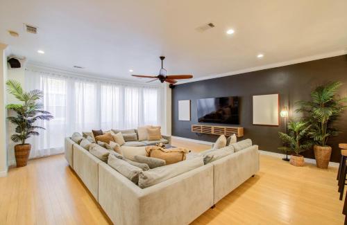 Best of Midtown-3 Bedrooms Minutes to Attractions in Houston, USA