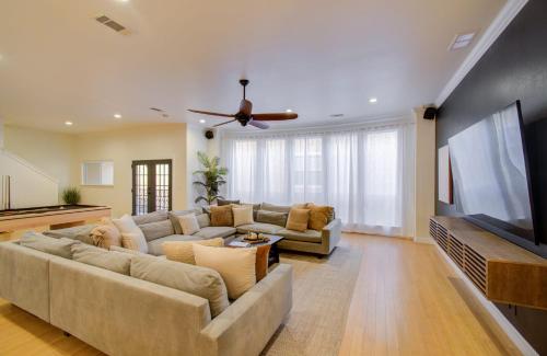 Best of Midtown-3 Bedrooms Minutes to Attractions in Houston, USA