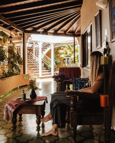 Lobby, Hotel Ciudad Vieja in Guatemala City