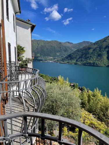 Historic villa with magnificent lake views