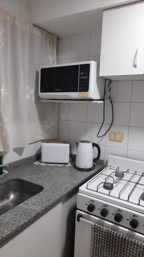 Konyha, LO DE LOLO Monte Grande A minutos del aeropuerto in Monte Grande