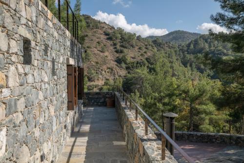 Casa Oliva Guesthouse in Treis Elies