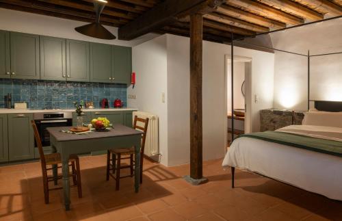 Casa Oliva Guesthouse in Treis Elies