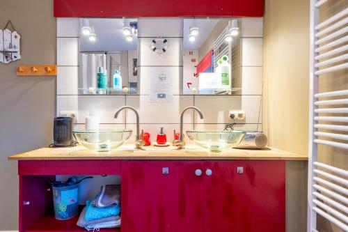 Nouvelles chambres très confortables avec réfrigérateur (Nouvelles chambres tres confortables avec refrigerateur) in Anhee