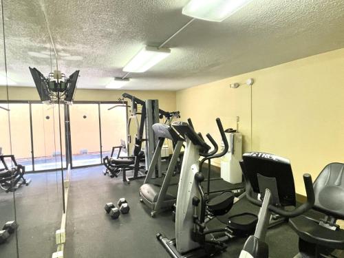 Quality Inn Logansport - image 16