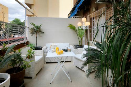 Apartamento con gran terraza jardín cerca del centro, Sevilla