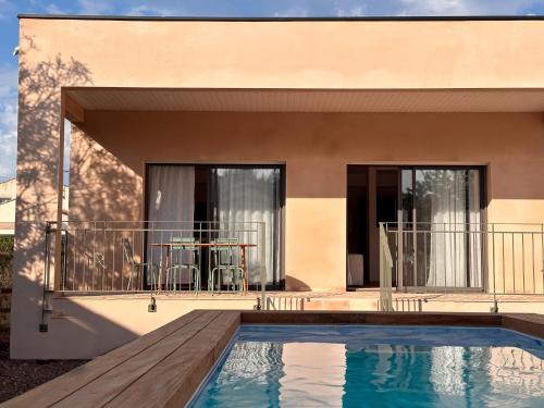 villa bord de mer