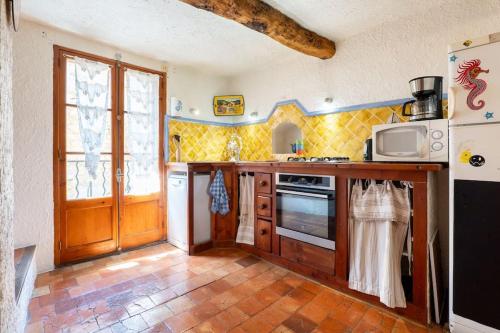 Maison au calme in Saint-Julien-Du-Verdon