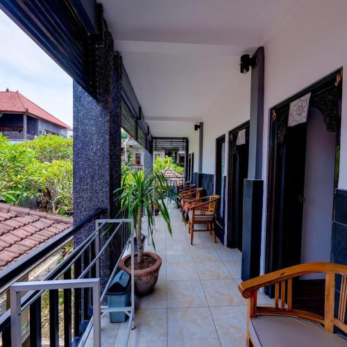 Balcony/terrace, Tirta Yoga Inn in Padang Bai