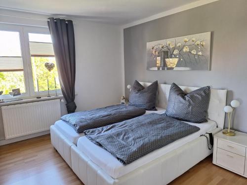 Schöne Maisonettewohnung in der Barlachstadt Güstrow (Schone Maisonettewohnung in der Barlachstadt Gustrow) in 古斯特羅
