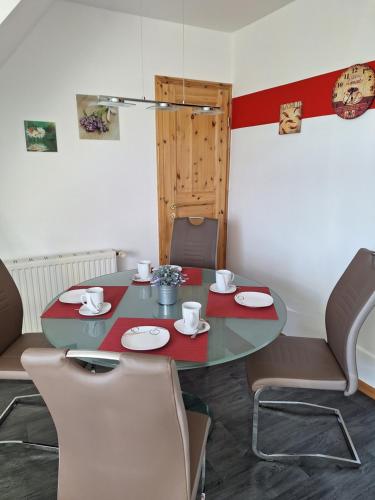 Schöne Maisonettewohnung in der Barlachstadt Güstrow (Schone Maisonettewohnung in der Barlachstadt Gustrow) in 古斯特羅