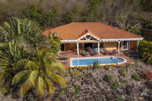 Villa Cap Sud avec piscine et vue mer - Location, gîte - Les Anses-d'Arlet