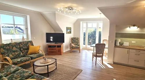 Haus Thea Appartement 02, "Mila" in Wustrow, Deutschland