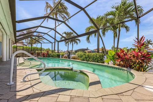 Villa with Private Pool image 10
