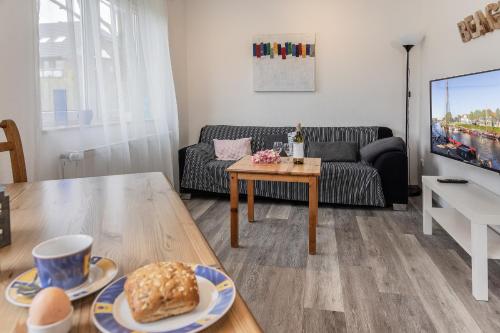 50213 Haus Klaas-Wohnung Henry in Carolinensiel, Deutschland