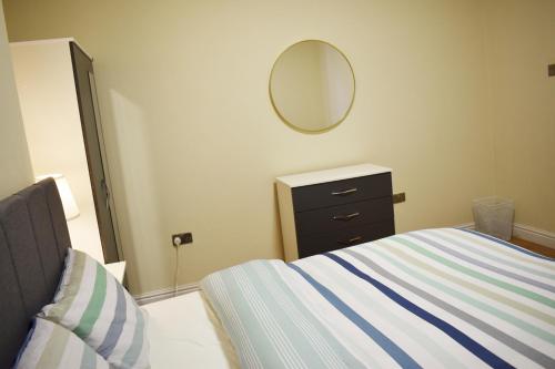 Birmingham City Centre Room in edgbaston near stadium, Free Parking, Бирмингем (фото 5)
