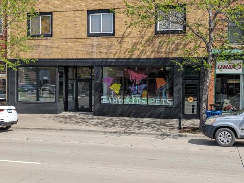 Exterior view, Groovy Retro Music Lovers Mid-Mod Experience! - Downtown Prime in Saint Peter (MN)