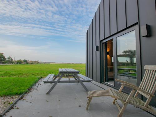 balkon/terasa, Spoelde wiel in Callantsoog