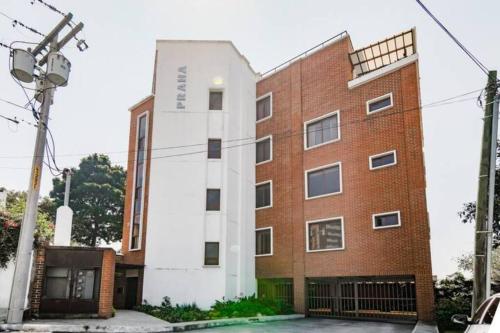 DP2, Spacious apartment, great for families in Zone 15