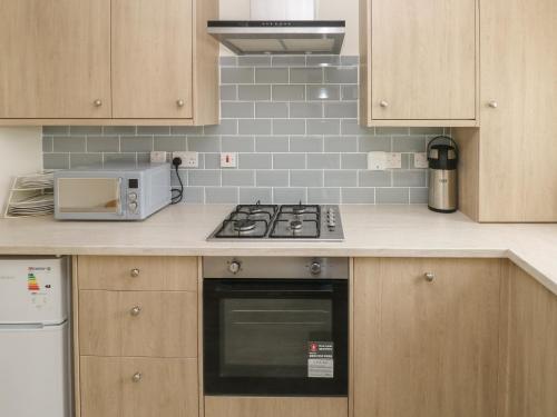 A szálláshely kívülről, 21 Heol Gylfinir near Cardiffi repülőtér