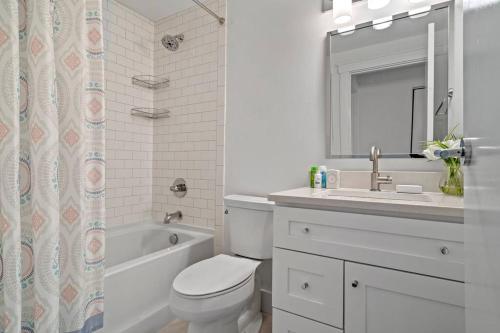 Beautiful South Charlotte Gem in Charlotte, USA