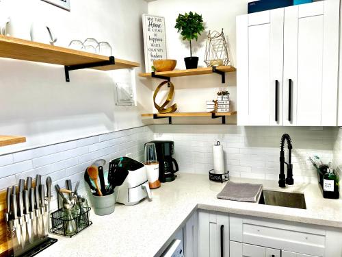Cozy Place Minutes To Fort Lauderdale Beach With Pool in Fort Lauderdale, USA