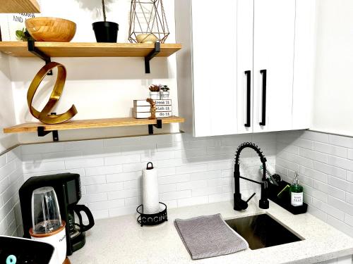 Cozy Place Minutes To Fort Lauderdale Beach With Pool in Fort Lauderdale, USA
