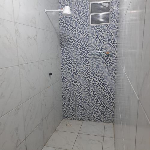 Shower, Casa de praia in Sirinhaem