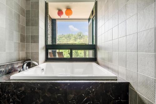 Baño, Han-Yan Design Hotel in Nantou