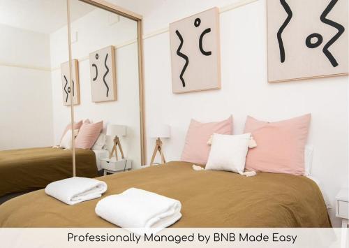 Lords Cottage - Charming CBD Home, Pets Allowed