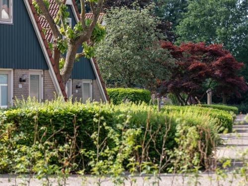 Iekārtas, Holiday Home with Garden in Mook en Middelaar