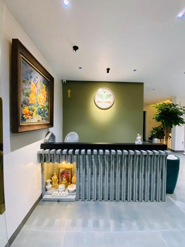 Win Hotel near Imperial Tomb of Dong Khanh