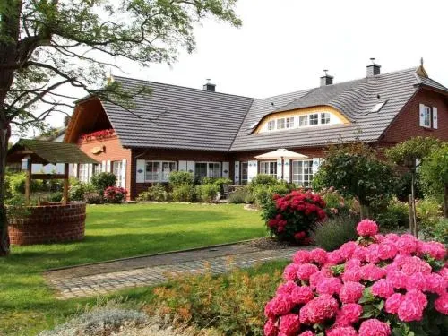 Tamme Comfortable holiday residence in Middelhagen, Deutschland