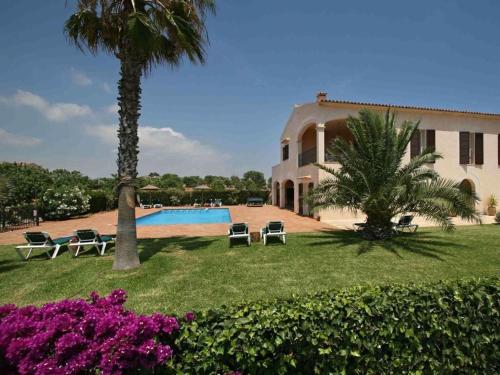 Gatona Comfortable holiday residence