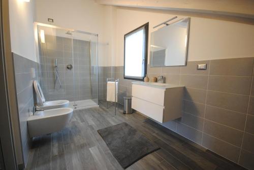 Apartment with Terrace image 7