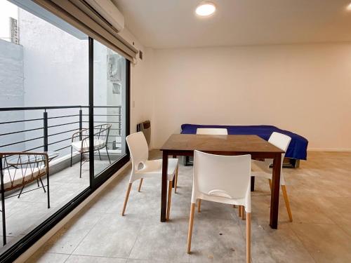 Facilities, Modern Almagro Apartment for 4 Guests with Balcony and Full Amenities in Boedo