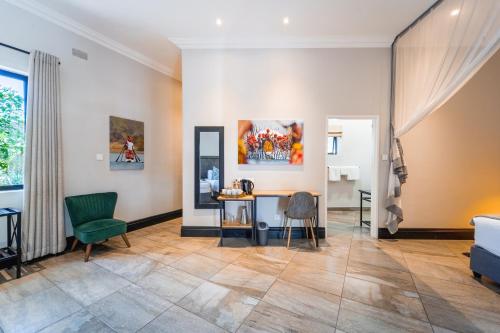 Facilities, Nkosi Guest Lodge in Victoria Falls