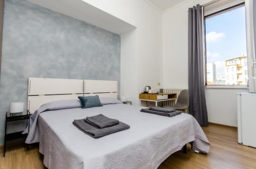 Blue Room, Milán