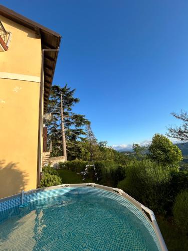 Swimmingpool, QUEEN BEE Ponzone in Ponzone