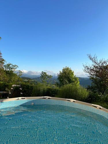 Swimmingpool, QUEEN BEE Ponzone in Ponzone