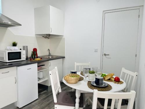 Apartamento Pacifico Ed Panama by At Home Costa del Sol - image 5