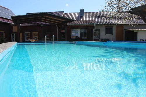 Swimming pool, Spreewald Unterkunfte in Neu Zauche