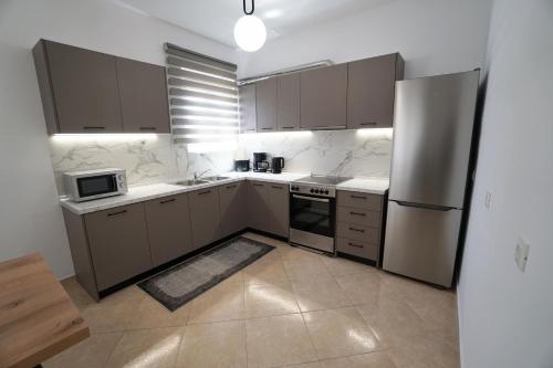 Anna's Apartments 5
