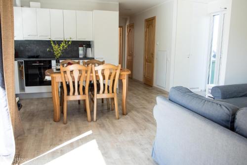 Instalações, Vacation house in Zvejniekciems